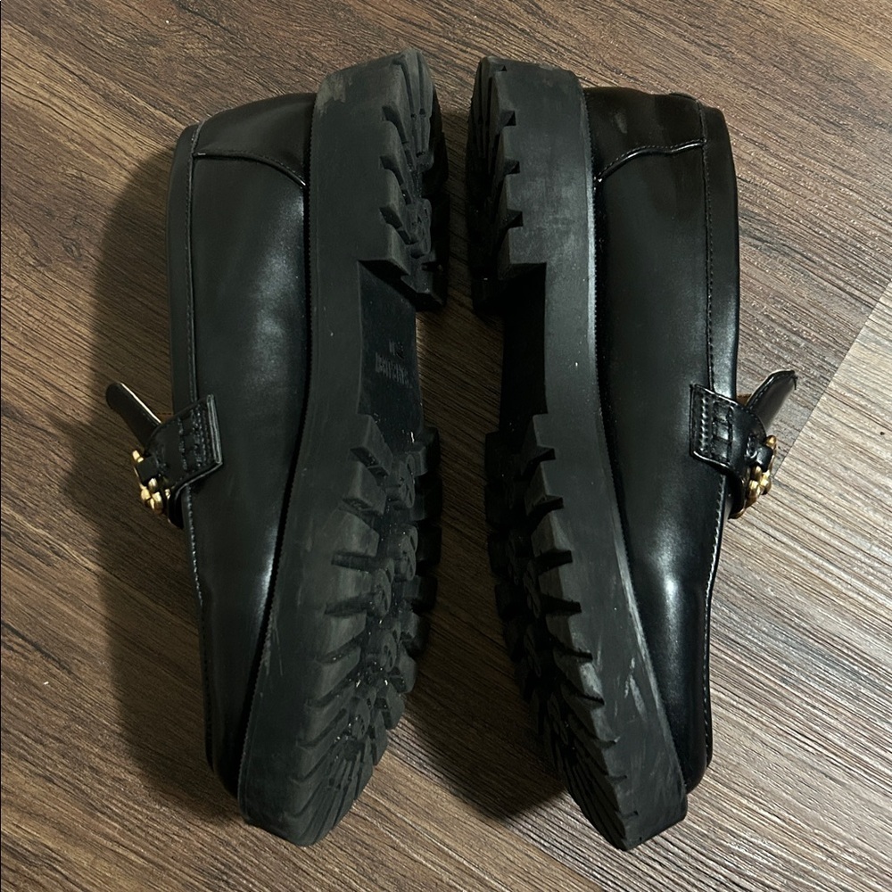 EUC Sam & Libby Women's Remi Black/Gold Chunky Lug Sole Loafer size 10 - Picture 3 of 12